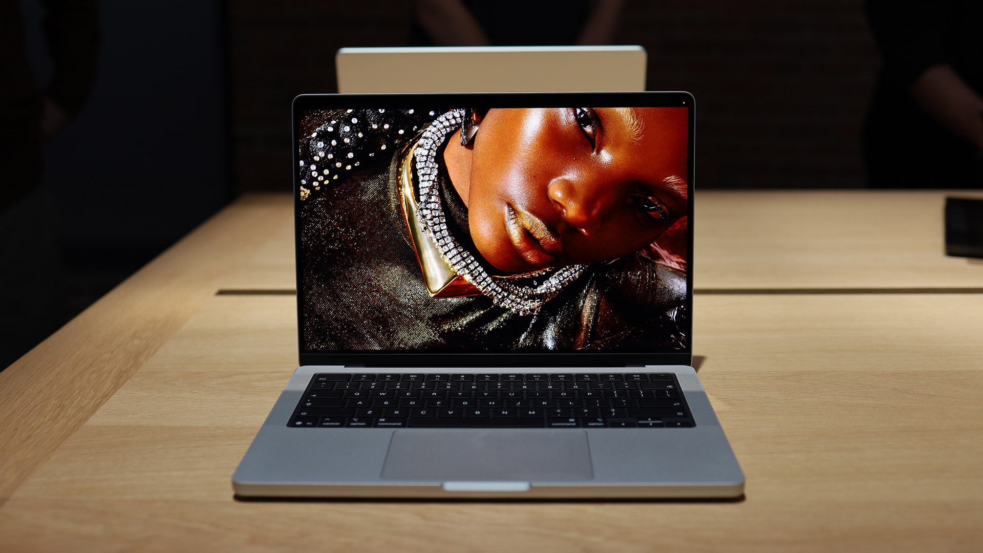MacBook Pro M5 Pro hands on