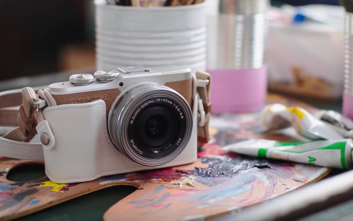 Olympus PEN E-PL9 Mirrorless Camera - Full Review and Benchmarks