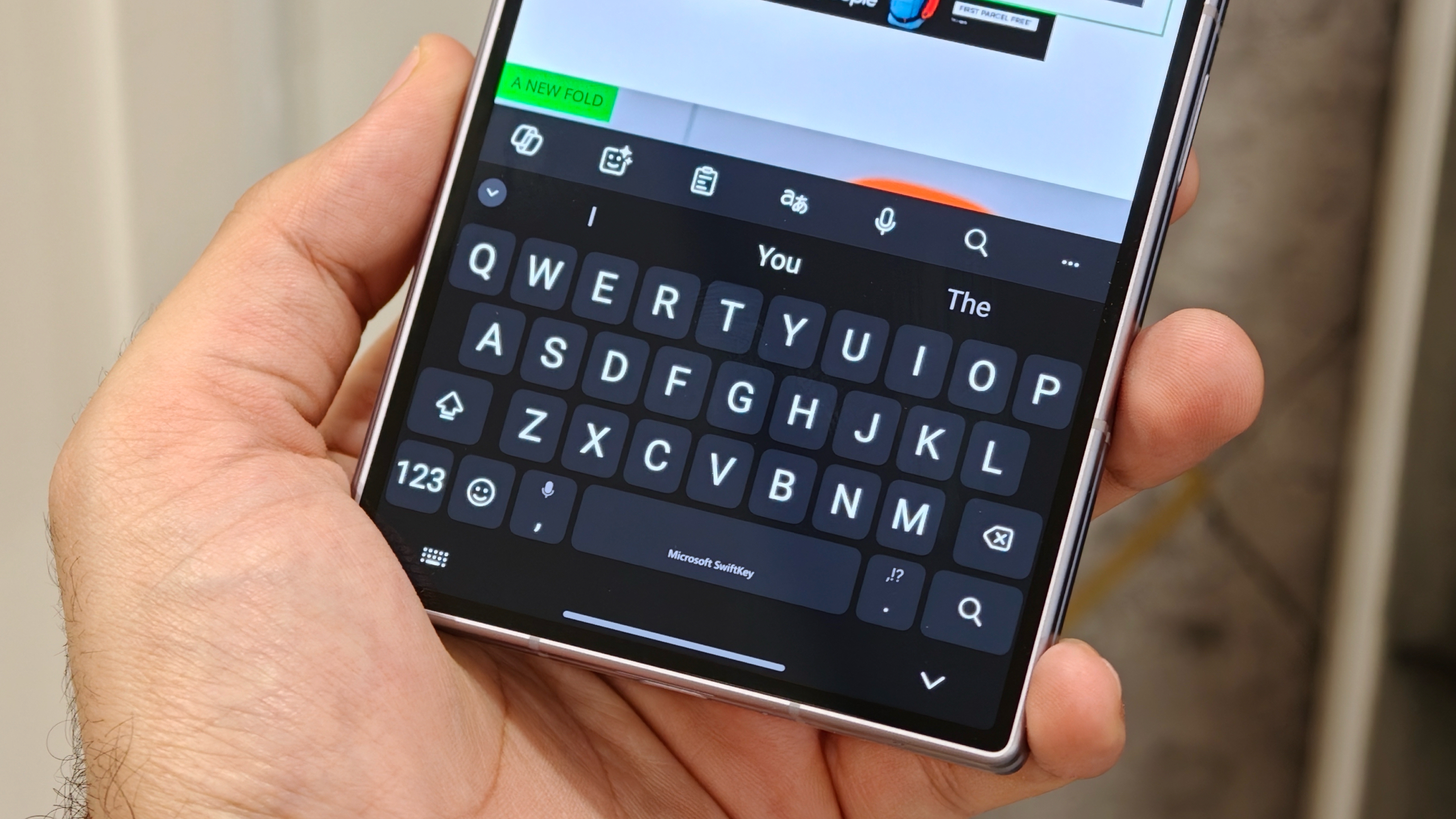 SwiftKey Android app running on Galaxy Z Fold 8