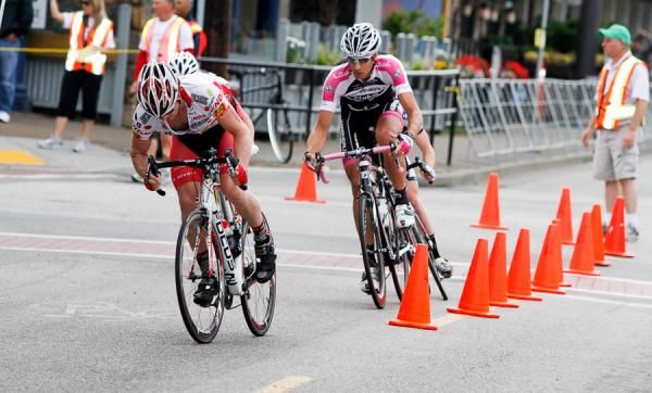 Brad Huff (Jelly Belly p/b Kenda) and Tim Abercrombie (GarneauEvolution)