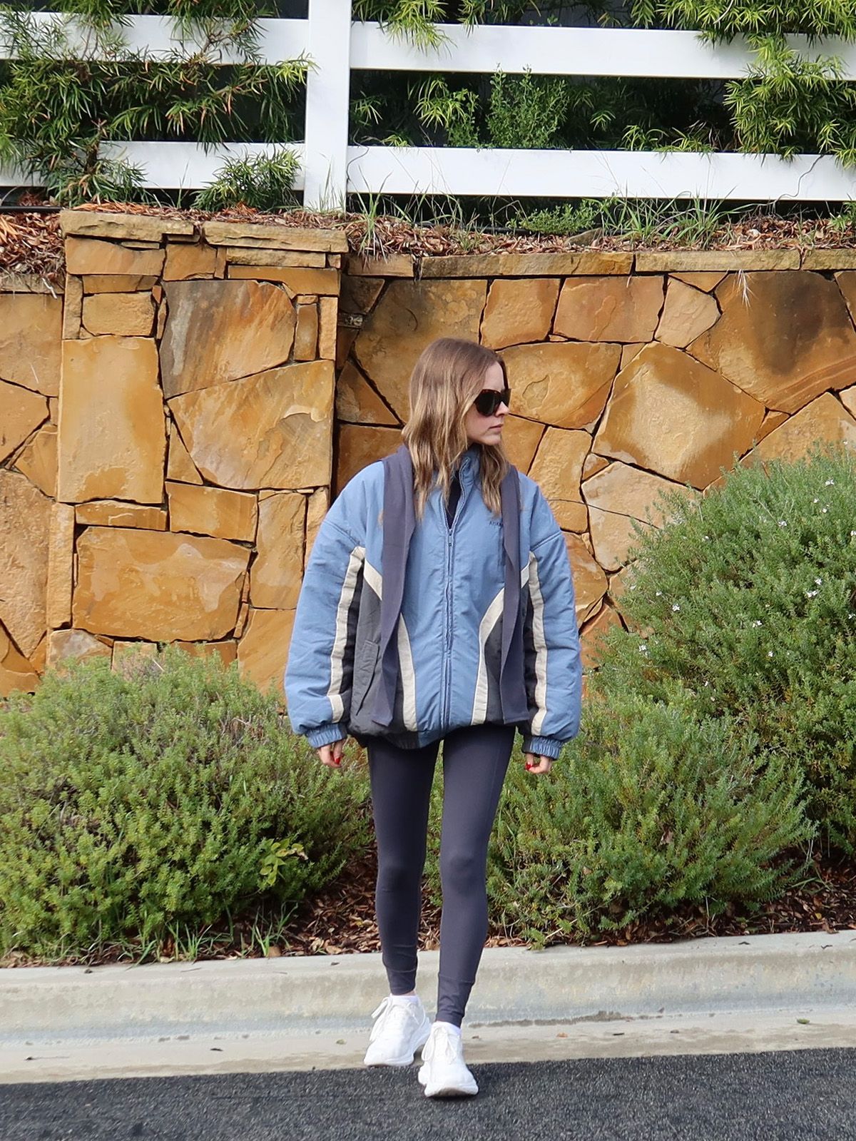 nikki wears adanola leggings