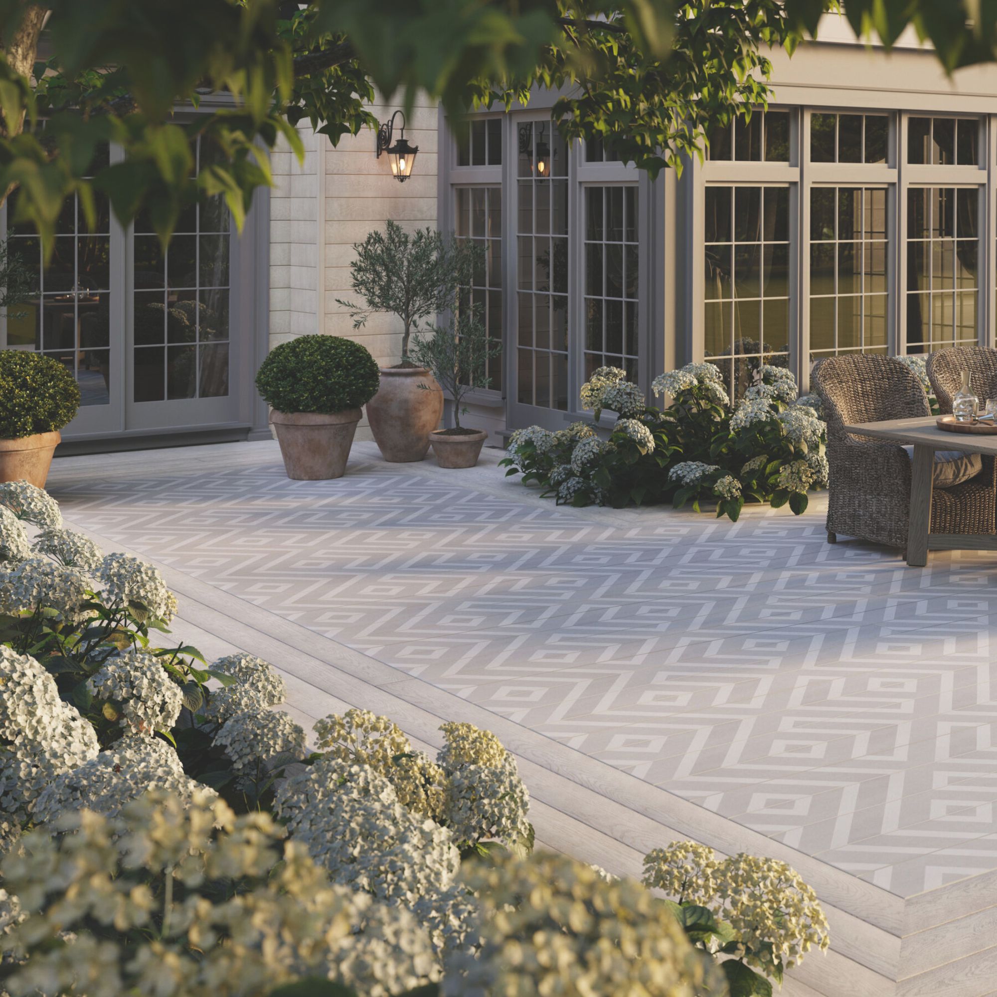 Millboard Modello decking
