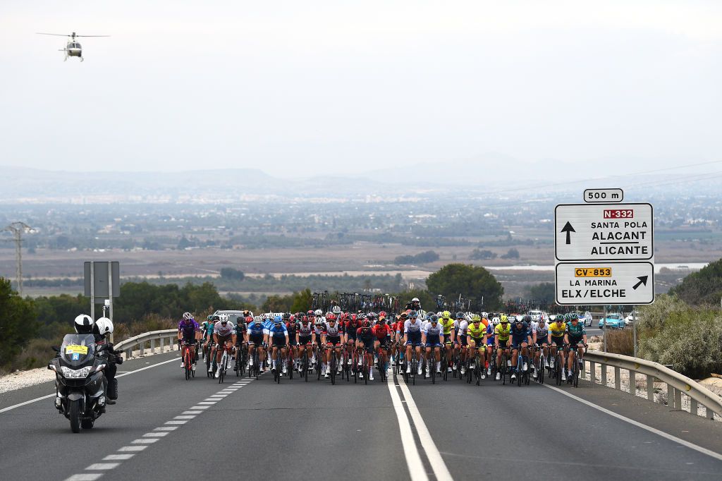 TORREVIEJA SPAIN FEBRUARY 05 A general view of the peloton competing during the 73rd Volta A La Comunitat Valenciana 2022 Stage 4 a 1931km stage from Orihuela to Torrevieja VCV2022 on February 05 2022 in Torrevieja Spain Photo by Dario BelingheriGetty Images