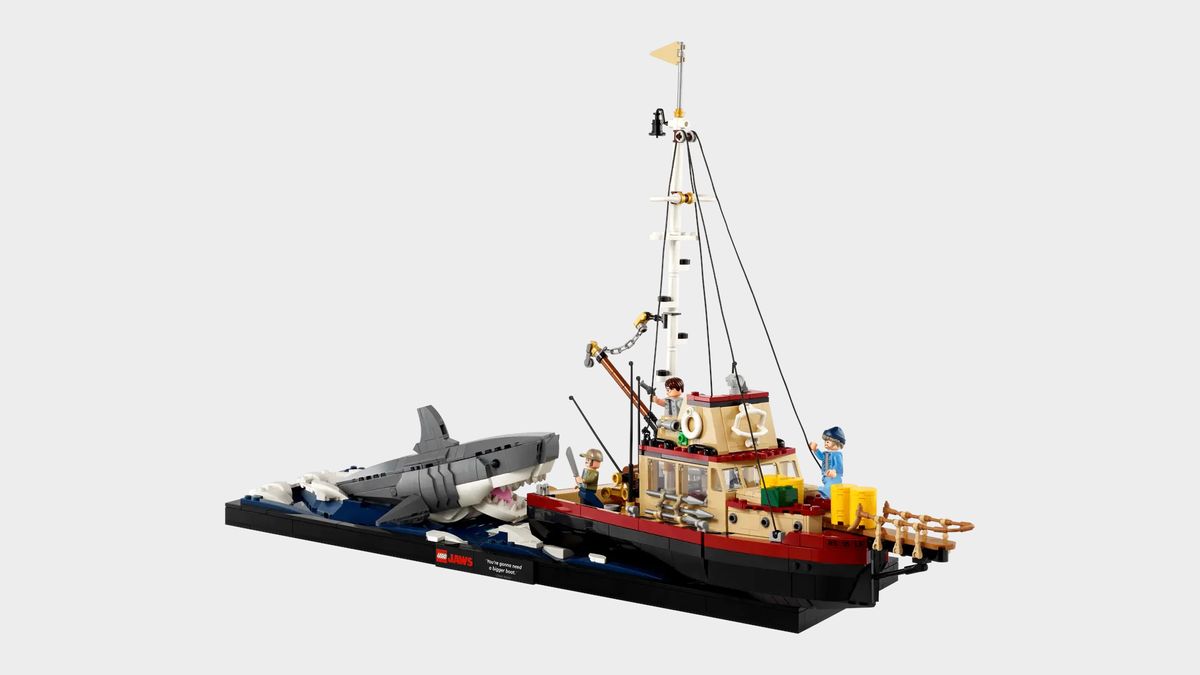 Lego Jaws and minifigures on a plain background