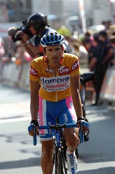 Bennati was not happy and had a hefty argument with an Euskaltel rider following the crash.