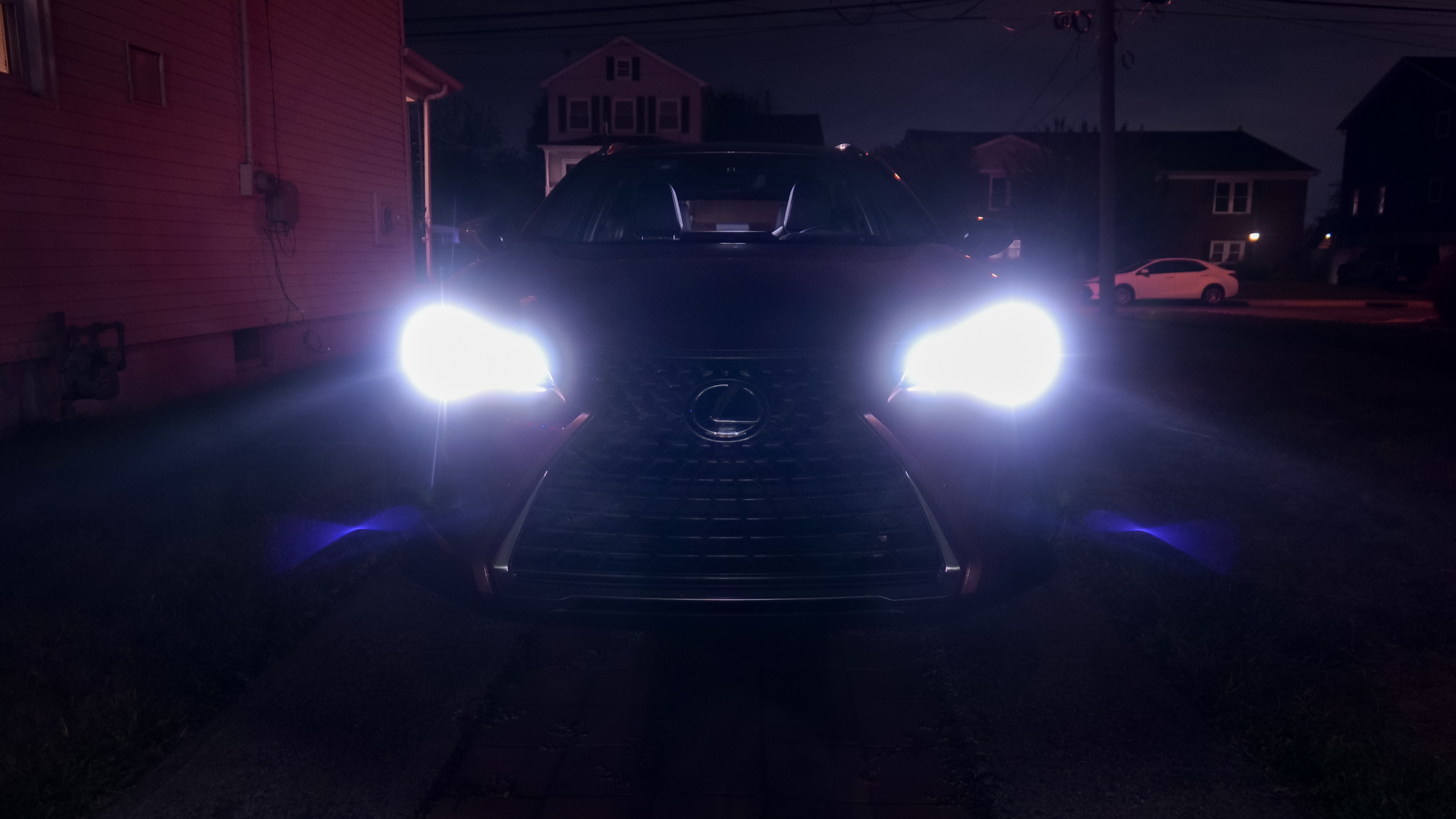 2025 Lexus UX 300h test drive.