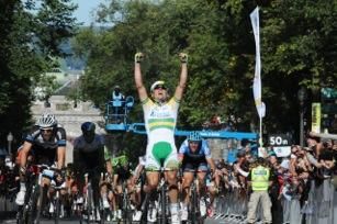 Simon Gerrans (Orica-GreenEdge) wins the Gran Prix Cycliste de Quebec