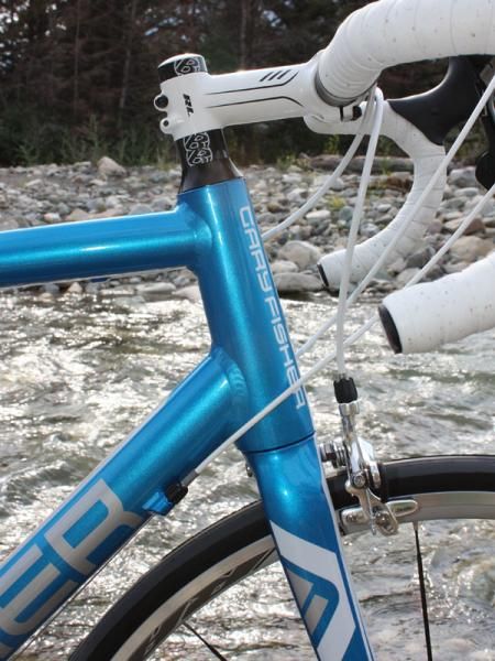 As on the Cronus, the E2 head tube on the Ion allows for a bigger and stiffer down tube.