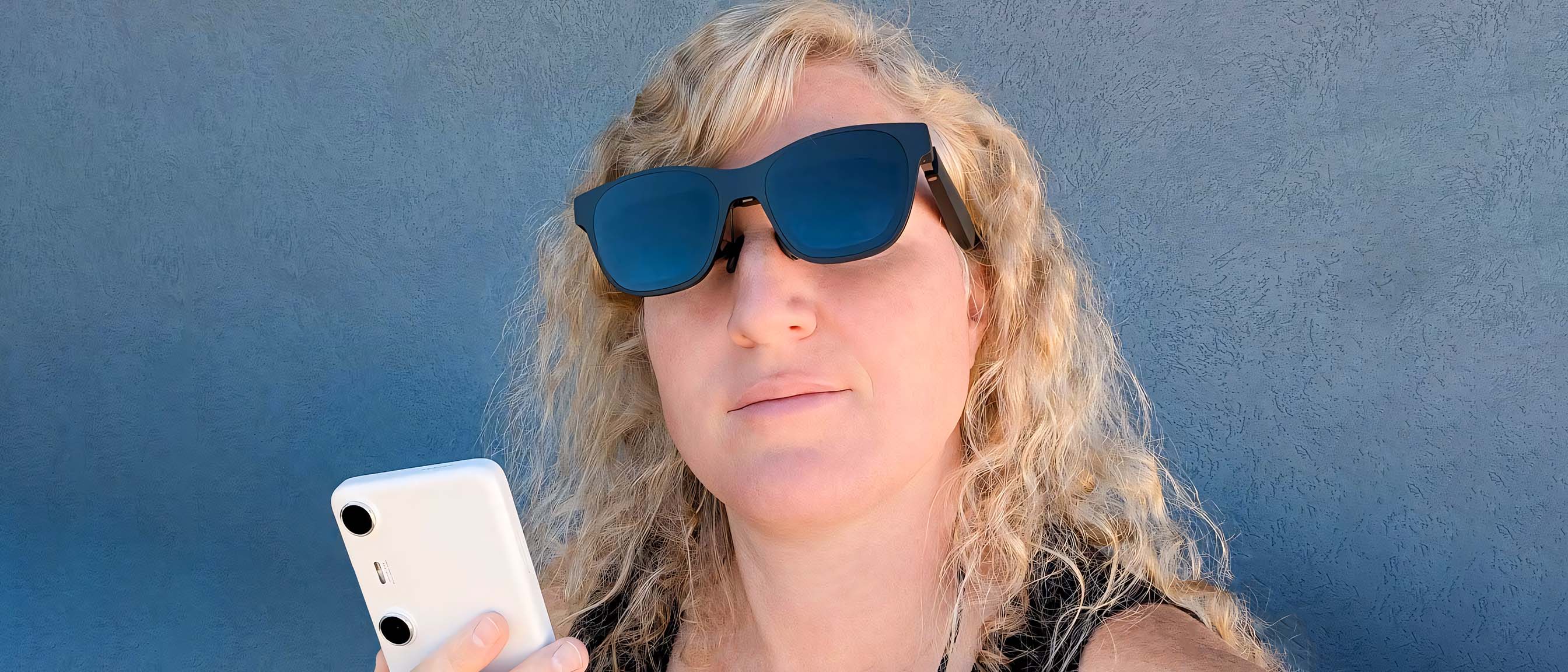 XREAL Beam Pro - Dispositif De Calcul Spatial Pour Lunettes AR - Double Caméra 3D 50MP, Android 14, WiFi 6