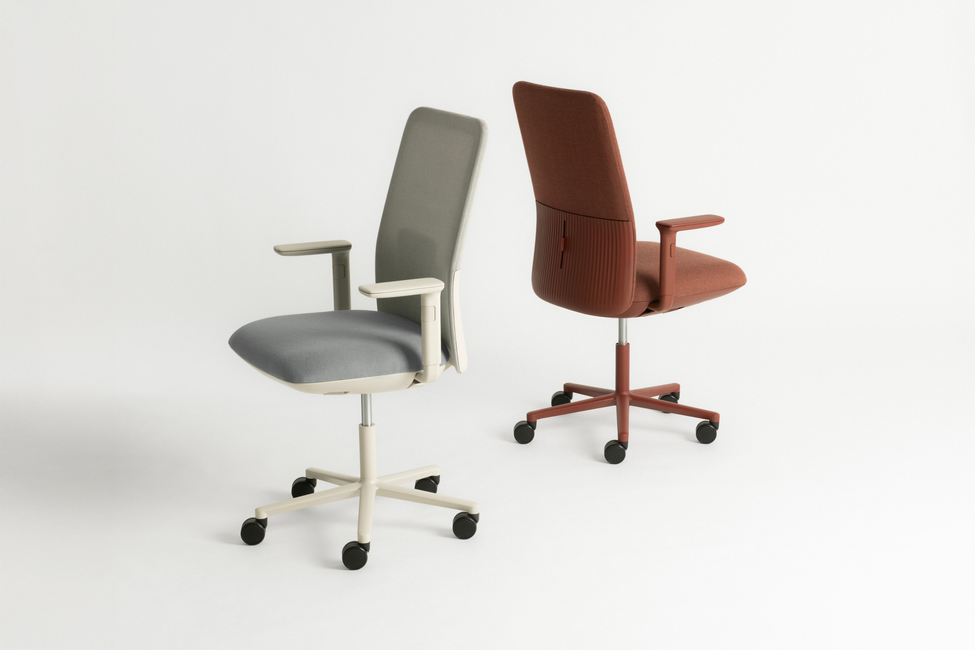 Velo Chair by Andreu World