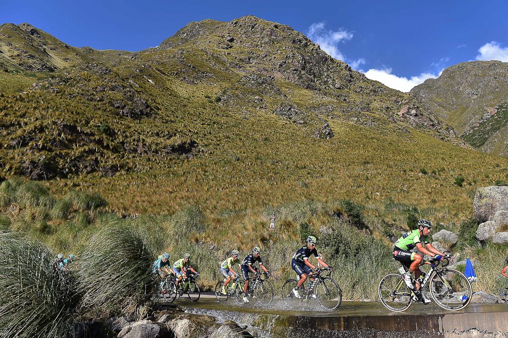 The peloton in action during stage 6