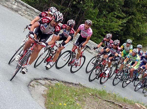 And they turn left...towards victory in Milan