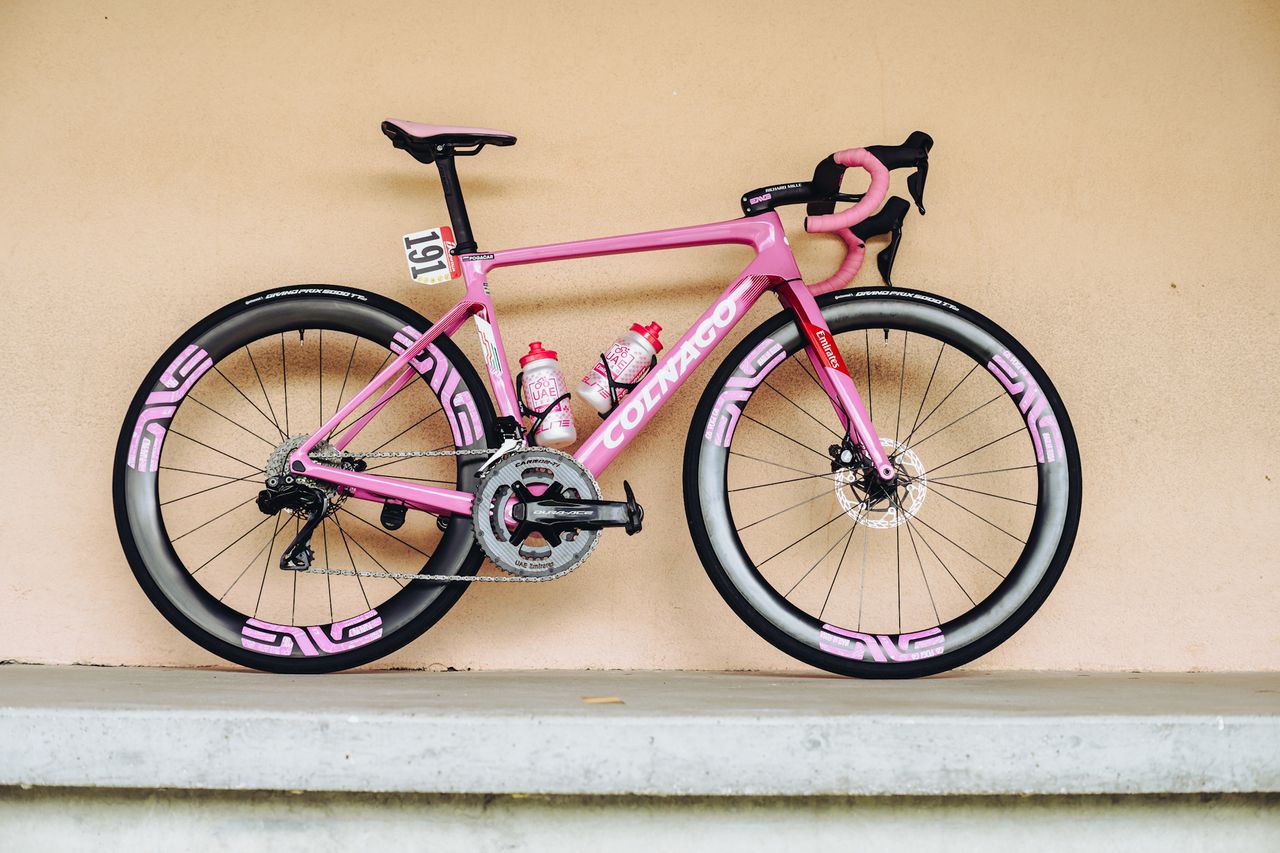 Details of Tadej Pogacar's custom Colnago V4RS made to celebrate his Giro d'Italia win
