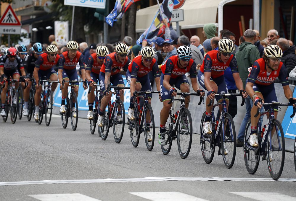 Bahrain-Merida line it up near the end of Gran Premio Bruno Beghelli