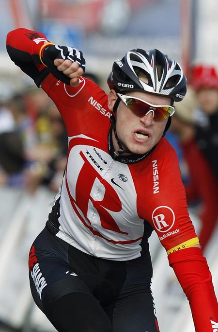 Ben Hermans (RadioShack) narrowly defeated Arkaitz Duran (Geox-TMC) from a breakaway