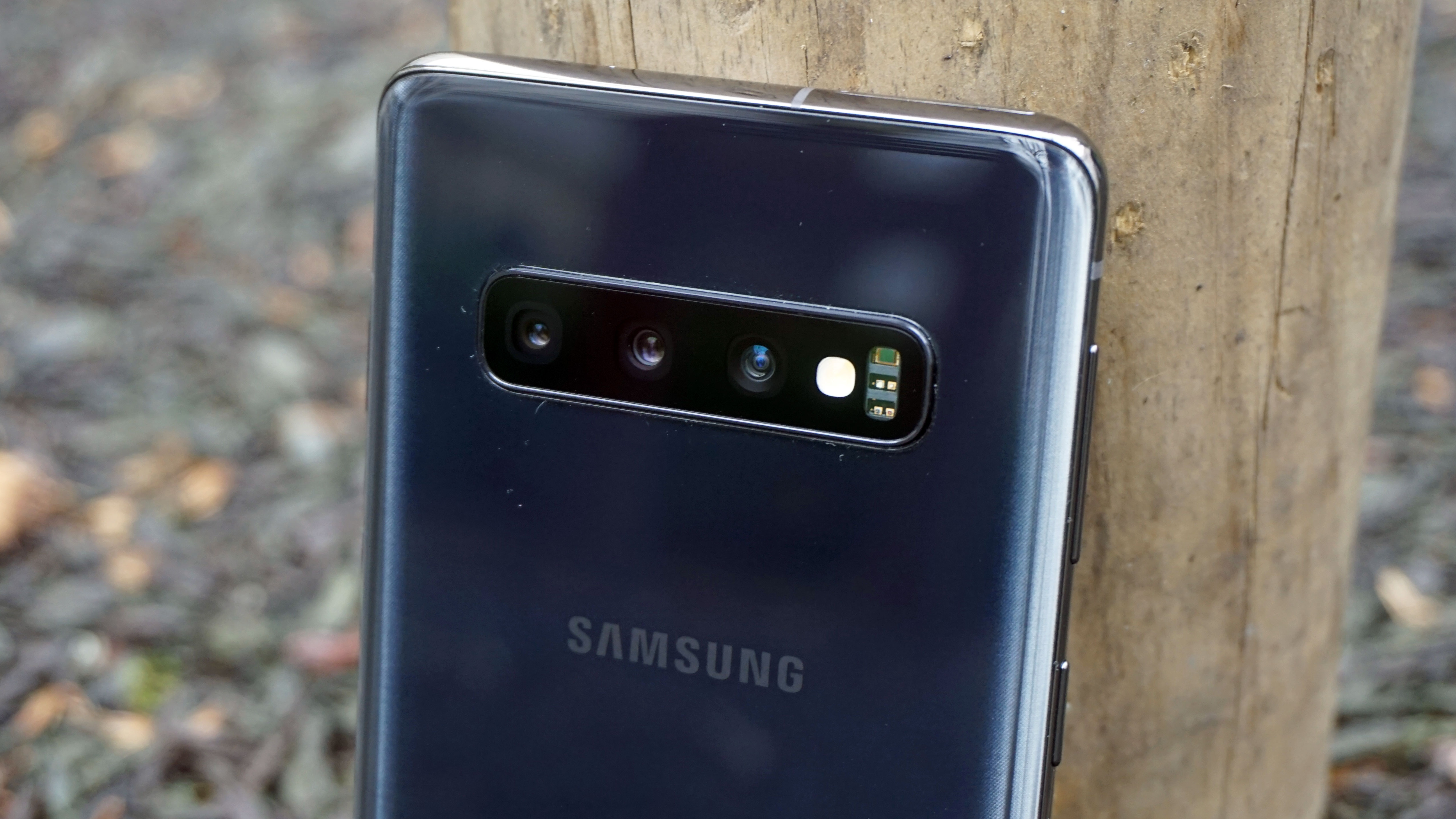 How to Easily Record Audio on a Samsung Galaxy S10