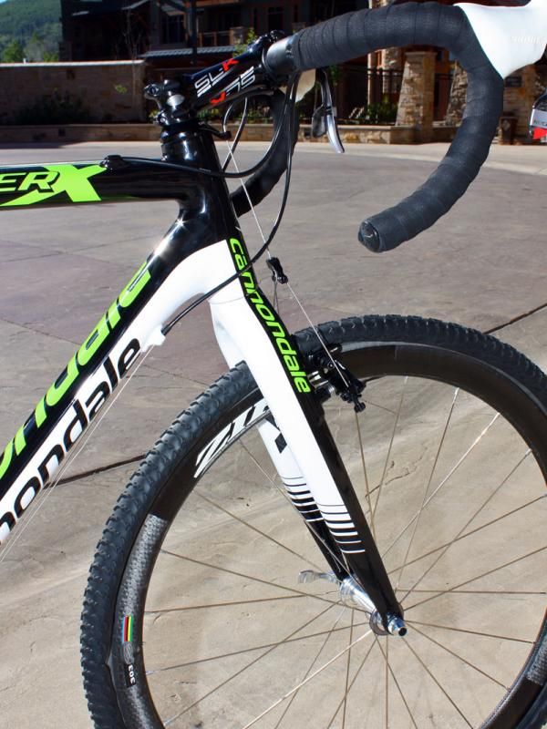 Cannondale equips the new SuperX carbon frames with full-carbon forks and tapered 1 1/8"-to-1 1/4" steerers for improved braking solidity and steering precision.