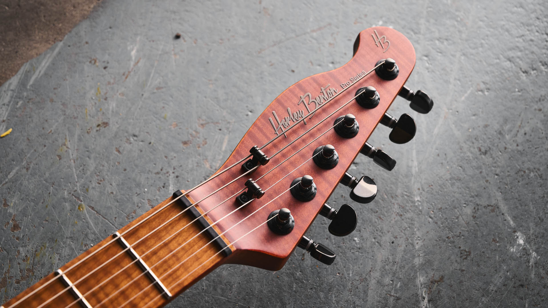 Harley Benton Fusion-T II EMG MN HT SBK