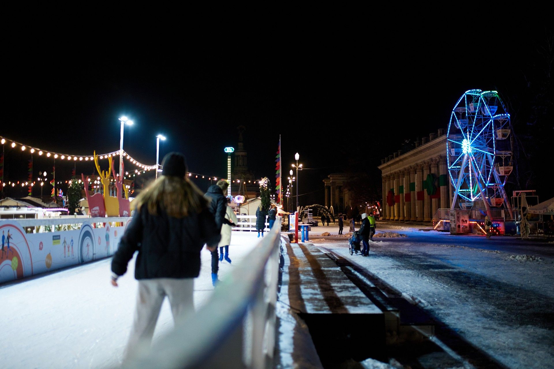 People in Kyiv during Christmastime