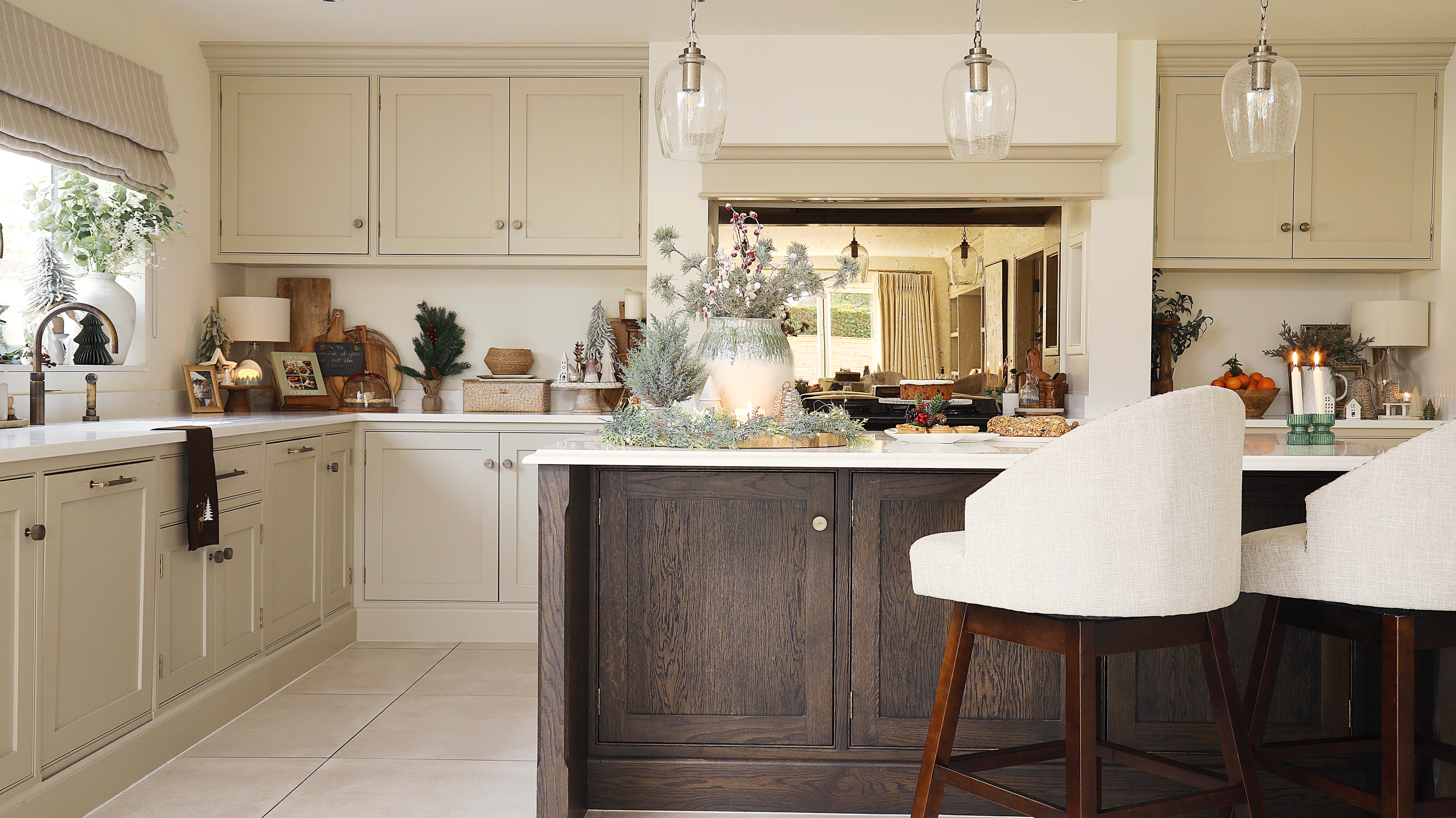 Building a house from scratch isn't easy but it's definitely worth the hardship, especially at Christmas