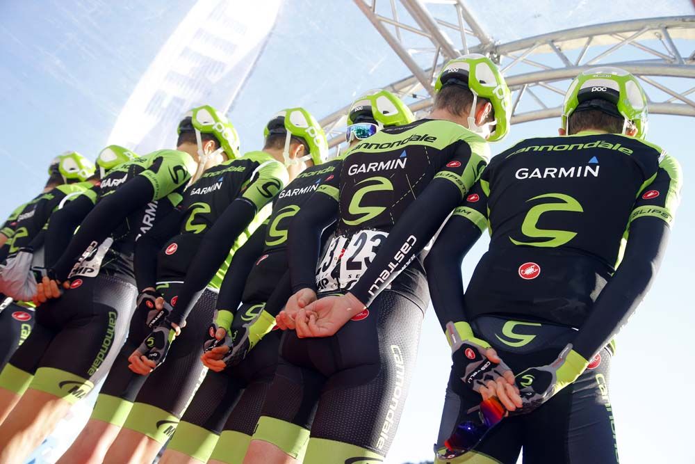 Cannondale-Garmin has green and black colours