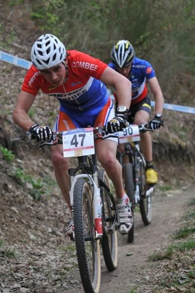 Dutchman Michiel Van Der Heijden leads Frenchman Jordan Sarrou