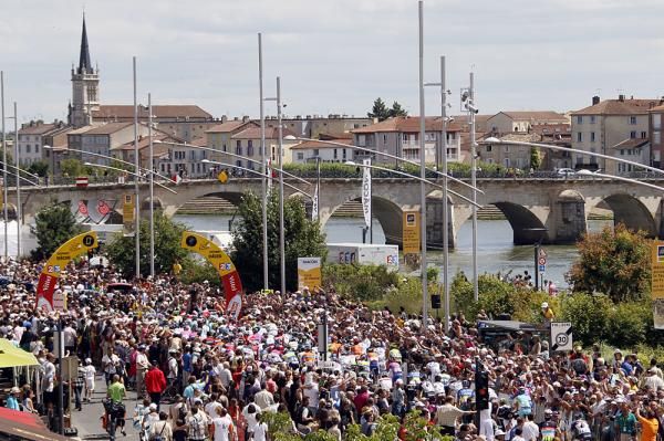 A big crowd for the start of stage 10 of the Tour de France