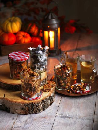 Mulled cider recipe with toffee popcorn