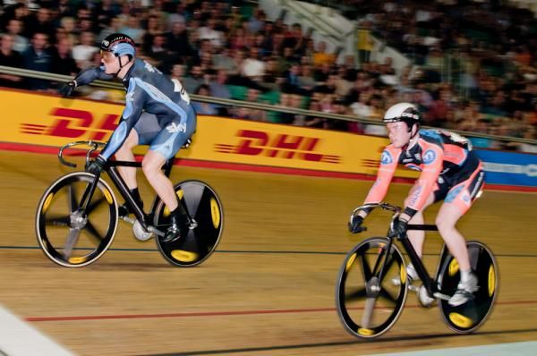 Hoy has time to celebrate his sprint win against Daniels.