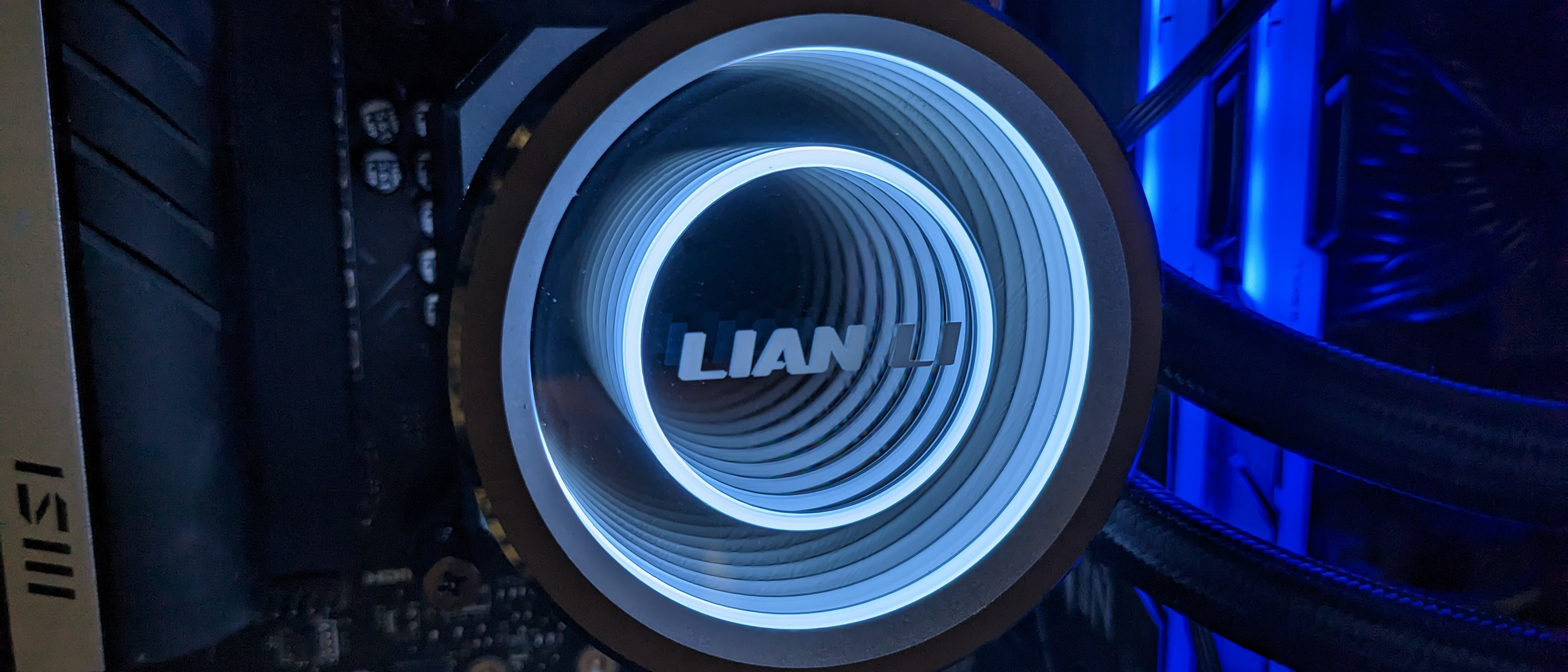 Lian Li Galahad II Trinity Performance 240 AIO