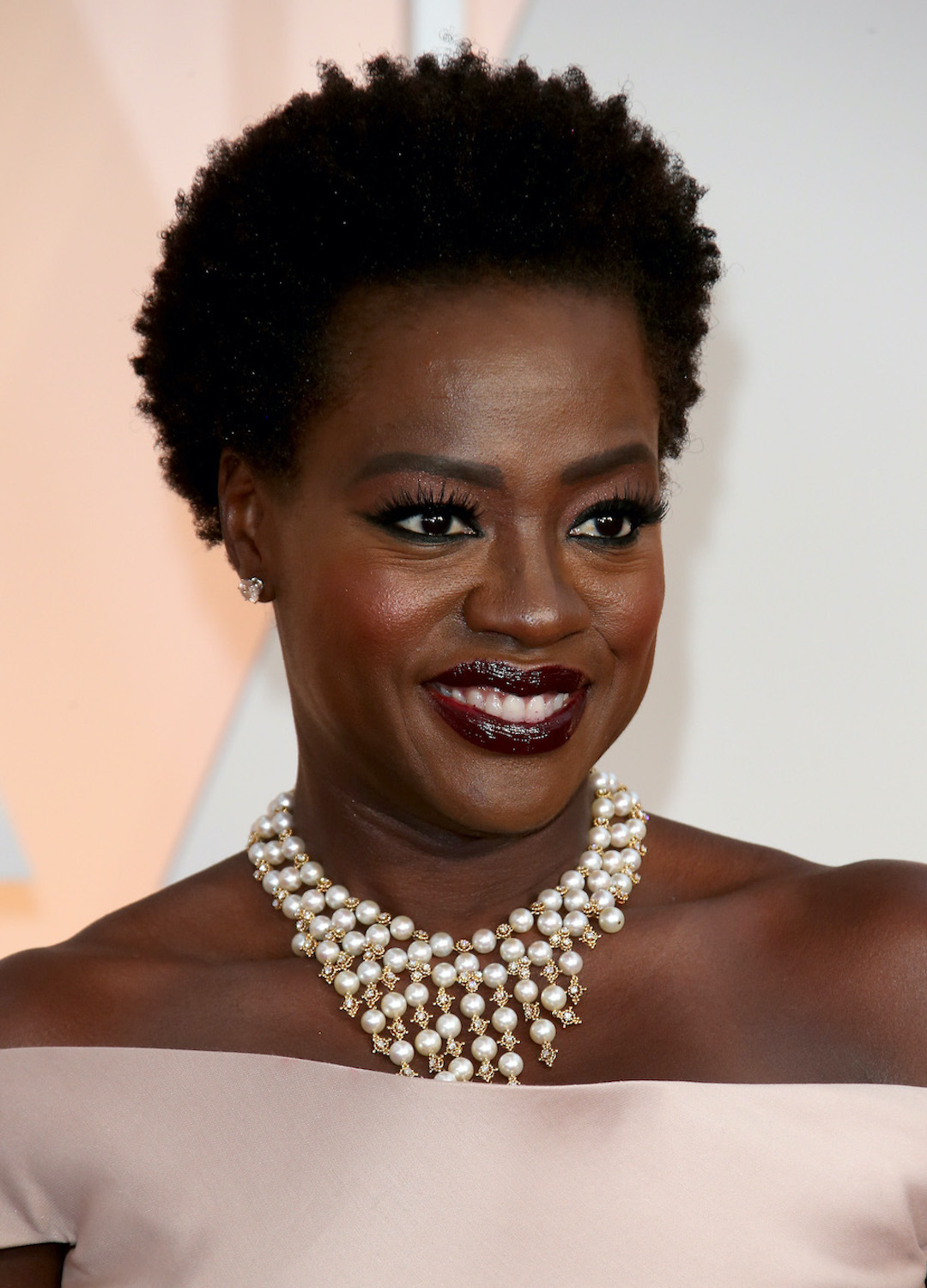 Viola Davis arrives at the 87th Annual Academy Awards at Hollywood & Highland Center on February 22, 2015 in Los Angeles, California