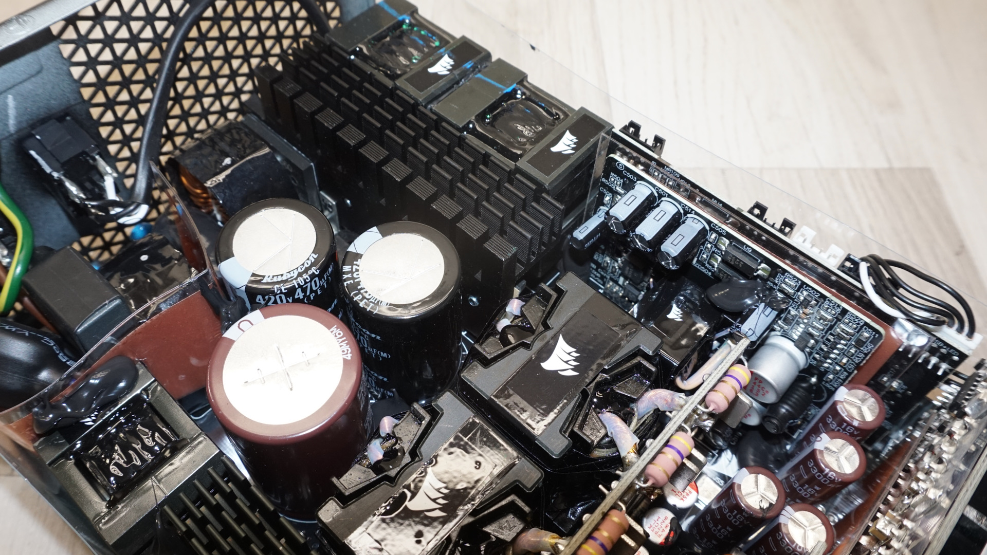 Corsair HX1200i ATX 3.1