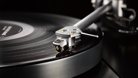 Audio-Technica's flagship MC cartridge promises 