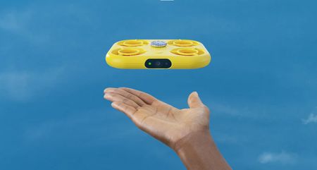 Snap Pixy selfie drone