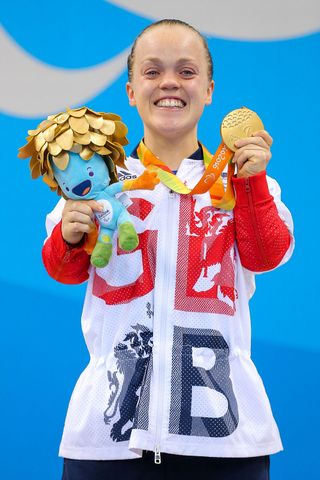 Ellie Simmonds wins gold at the Rio Paralympics
