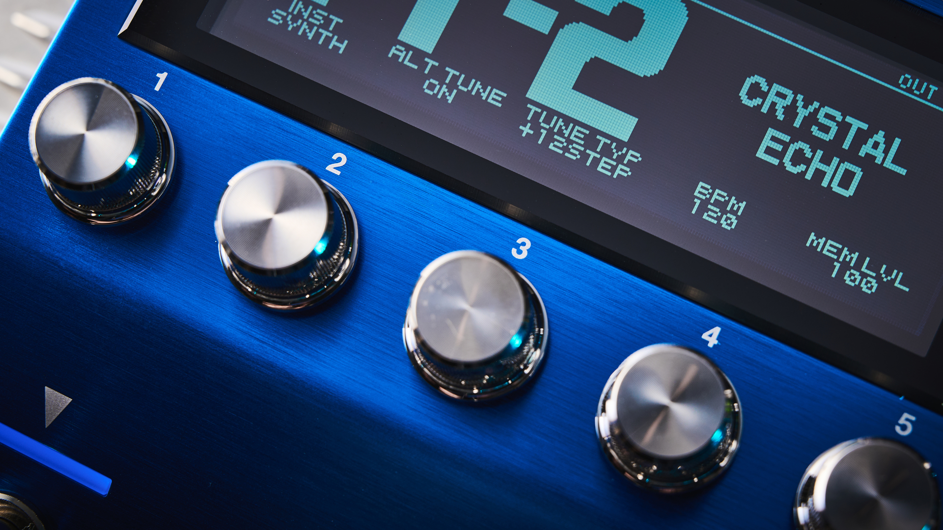 The endless encoder knobs on a Boss VG-800 guitar processor