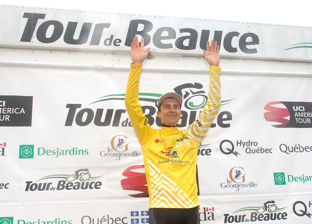 Nicholas Zukowsky in yellow at Tour de Beauce