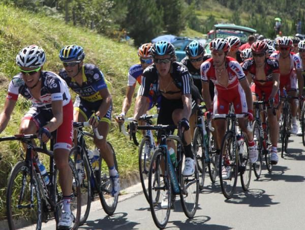 Rigoberto Uran (Sky) in action at the 2012 Clasica de San Sebastian