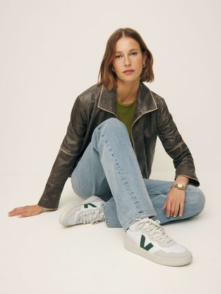 Veja V-90 Sneaker