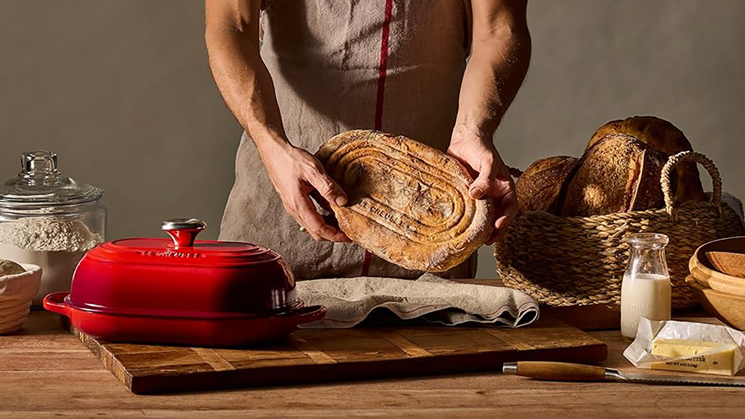 Le Creuset Signature oval bread oven