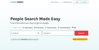 The PeopleLooker search bar on the PeopleLooker official website