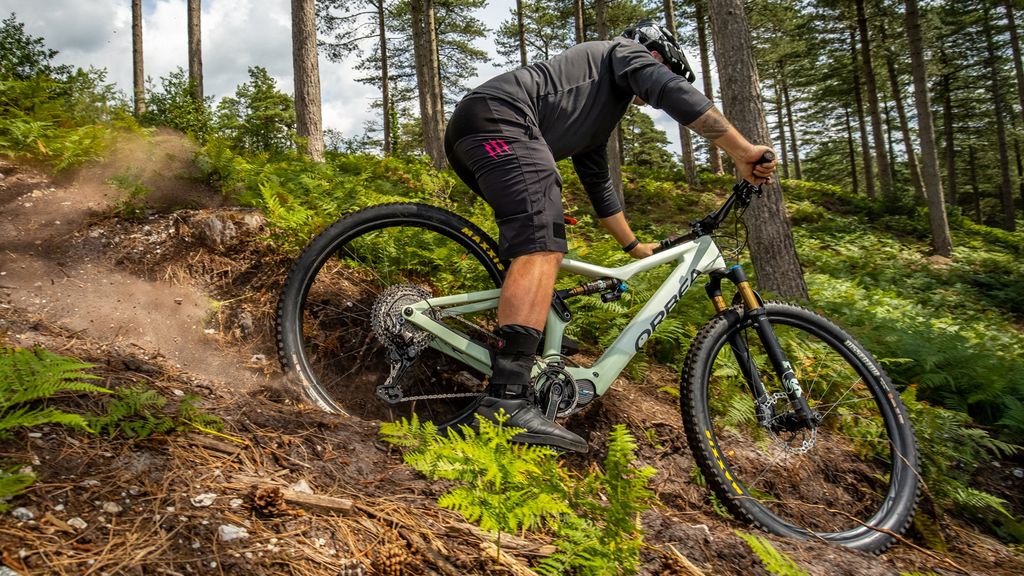 Tubeless mountain bike tires everything you need to know Bike Perfect