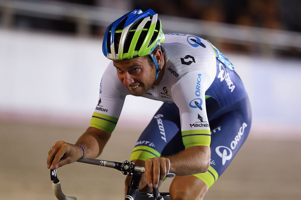 Adam Blythe of Great Britain and the Orica-GreenEdge team in action in the Long Lap round of the 1878 Cup during day one of the London Six Day Race