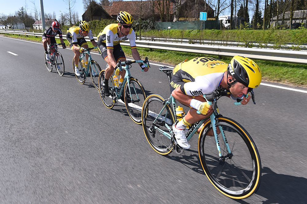 Team LottoNl-Jumbo chase for Vanmarcke