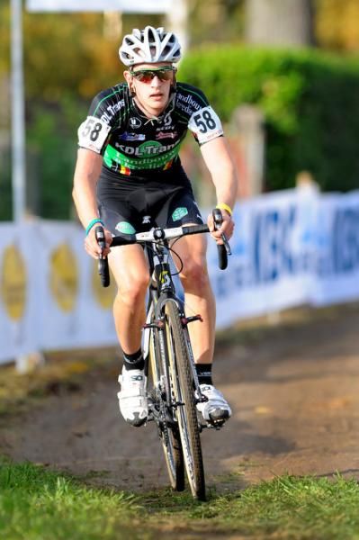 Yorben Van Tichelt (Landbouwkrediet KDL) alone in the lead.