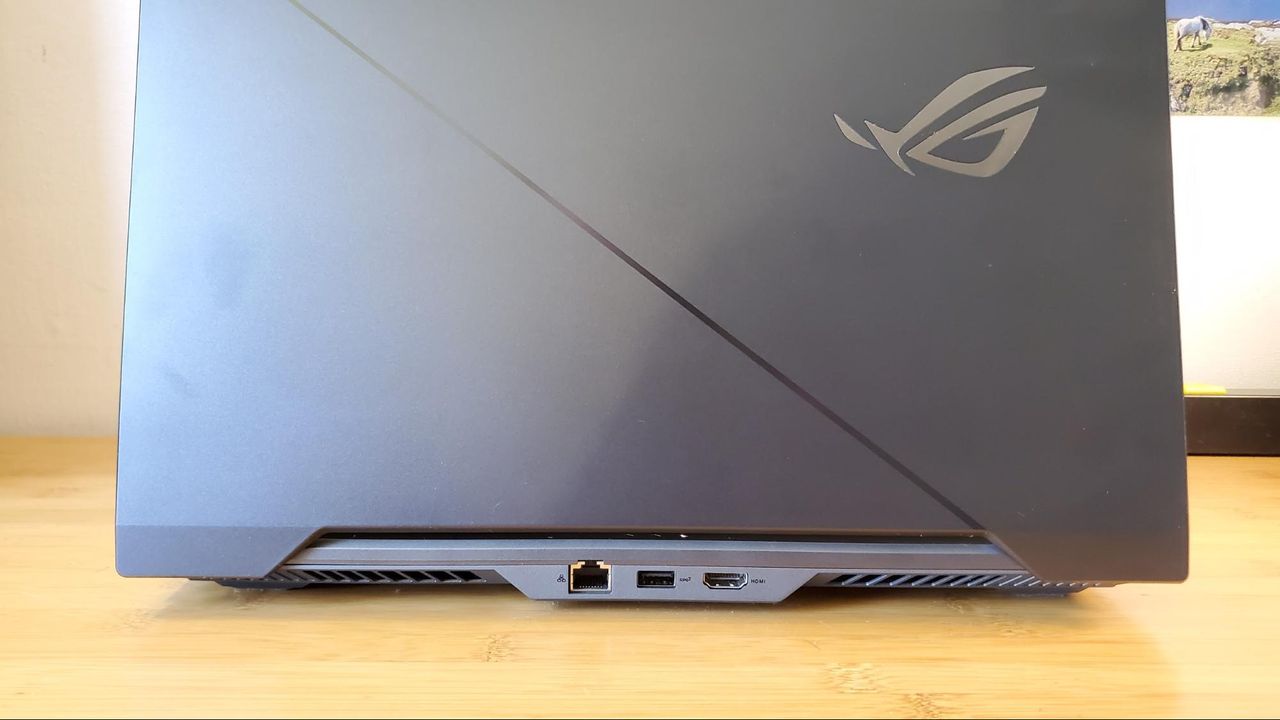 Asus ROG Zephyrus Duo 15 GX550