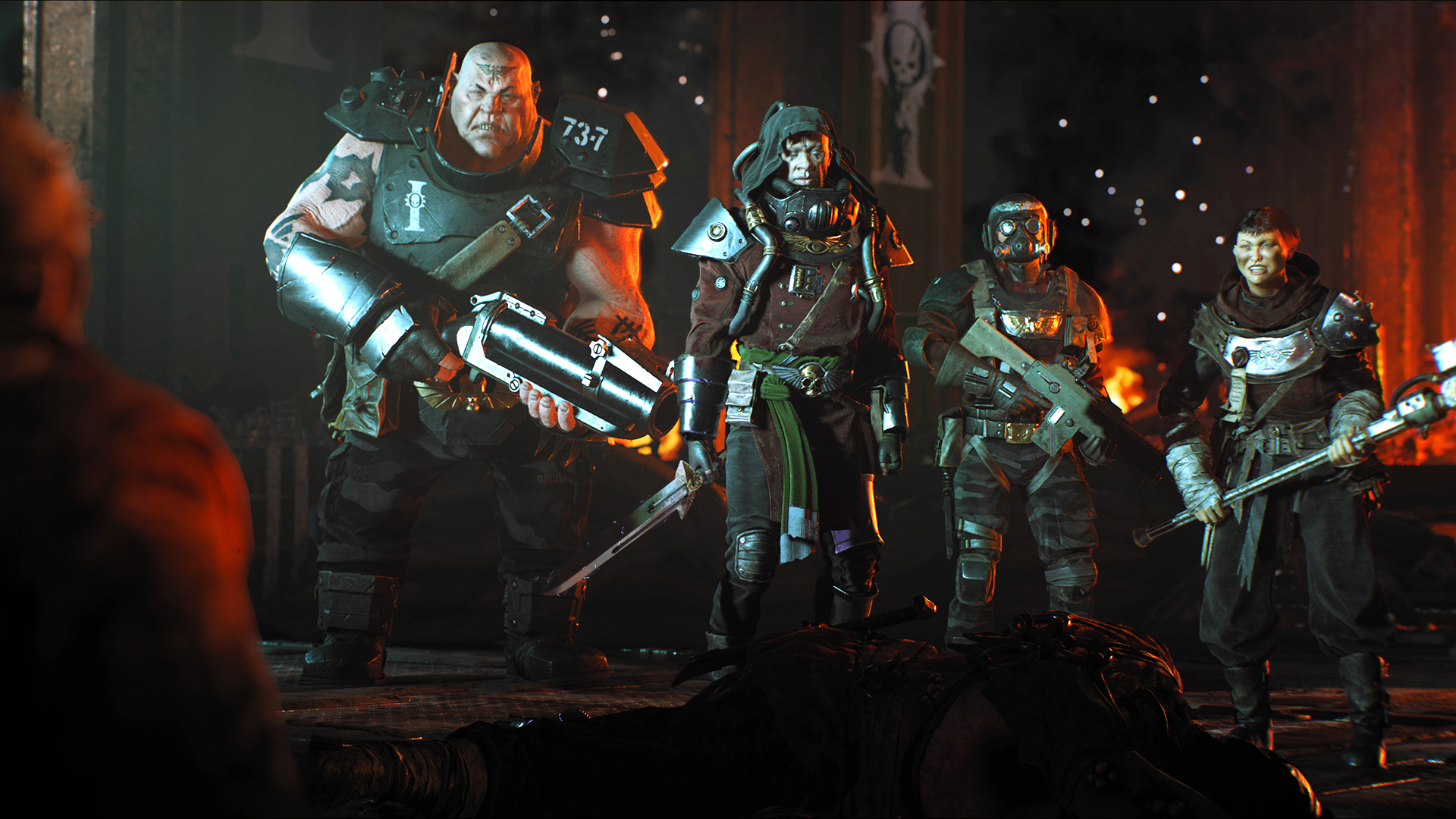 Главные герои Warhammer 40k Darktide стоят в ряд