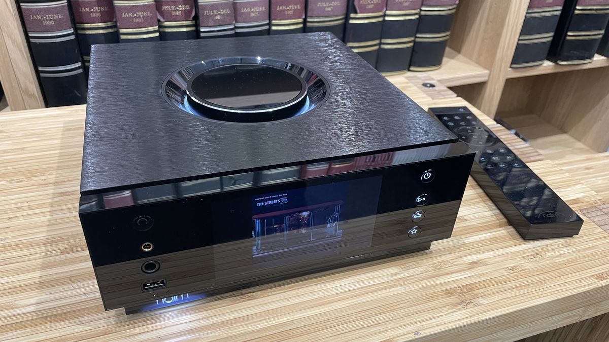 Naim Uniti Atom Headphone Edition on wooden rack
