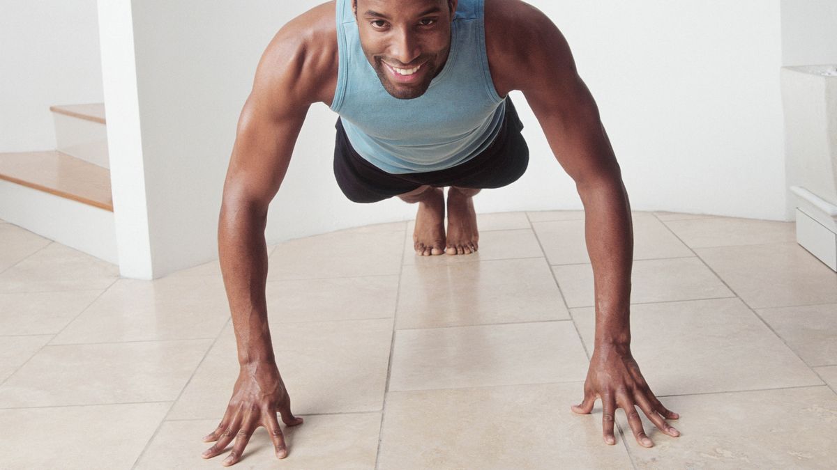 Athletic-inspired Moves: Forearm Plank w/ Long Box