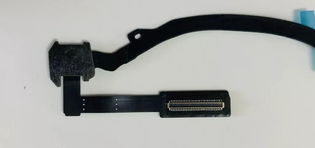 Apple mixed-reality headset leaked hardware images